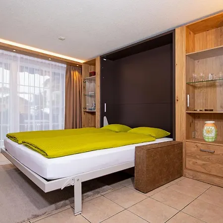 Apartment Aura Zermatt